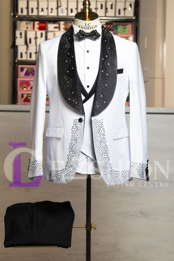 Daro | Three-Piece Suit - Image 2